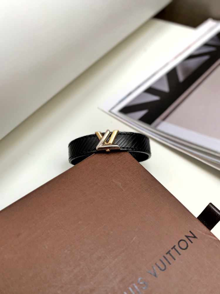 Louis Vuitton - LV Twist Epi Leather Bracelet Noir
