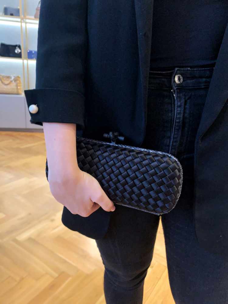 Bottega Veneta - Knot Intrecciato Impero Ayers Club Stretch Clutch