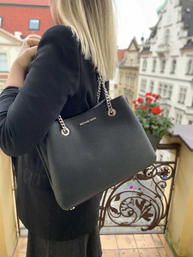Michael kors teagen large 2025