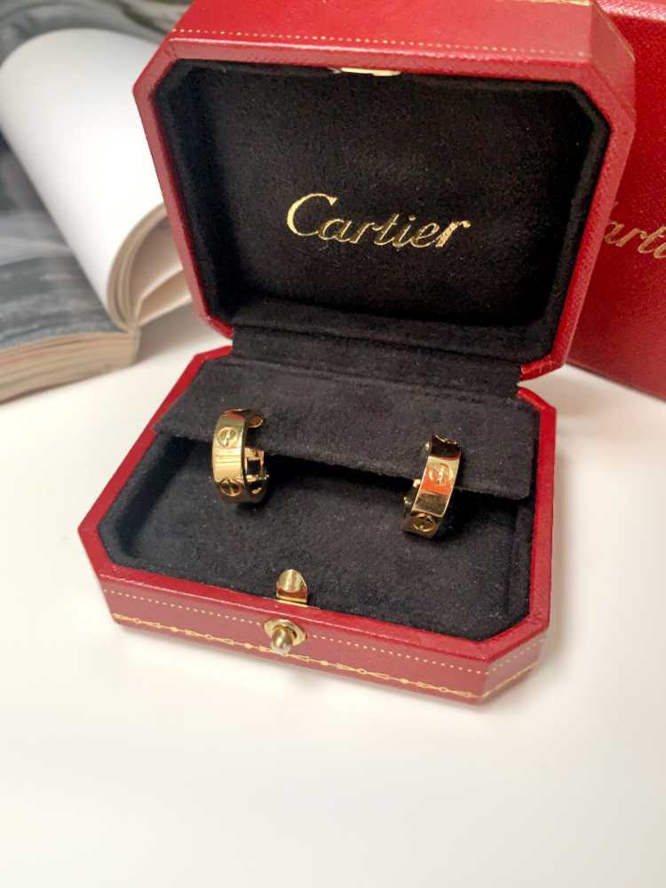 Cartier love earrings yellow gold hotsell
