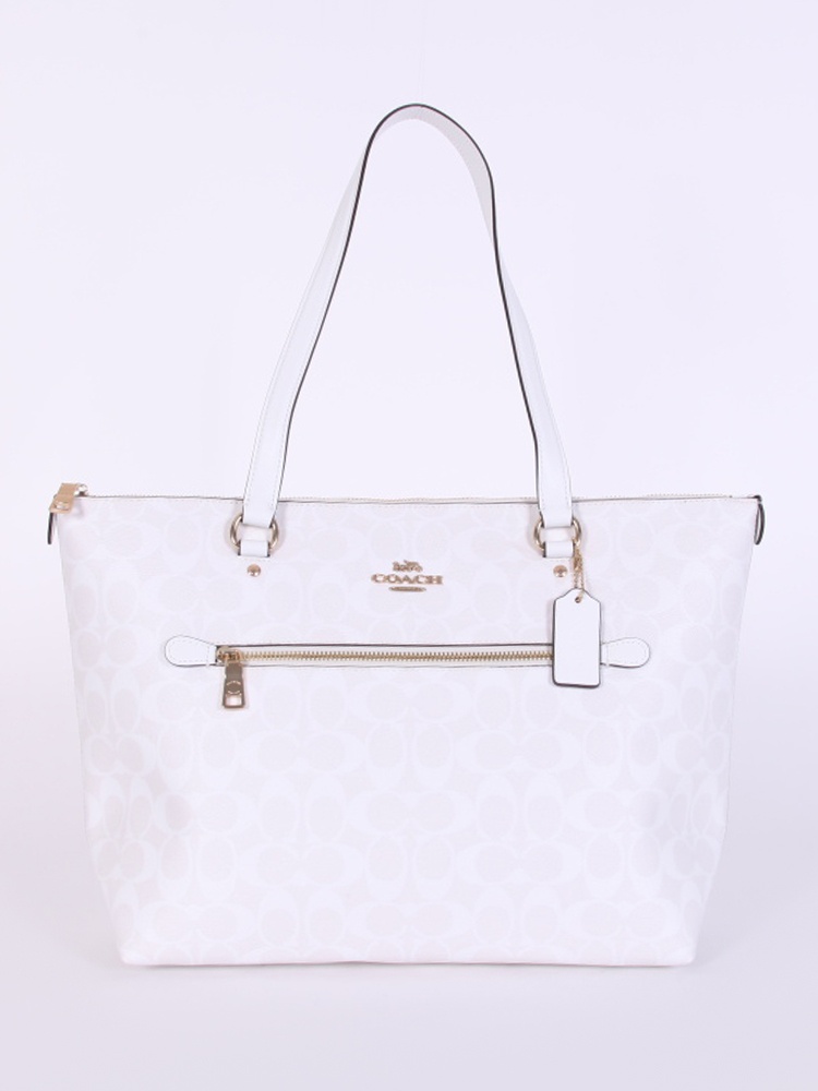 Coach gallery pouch in signature canvas hotsell