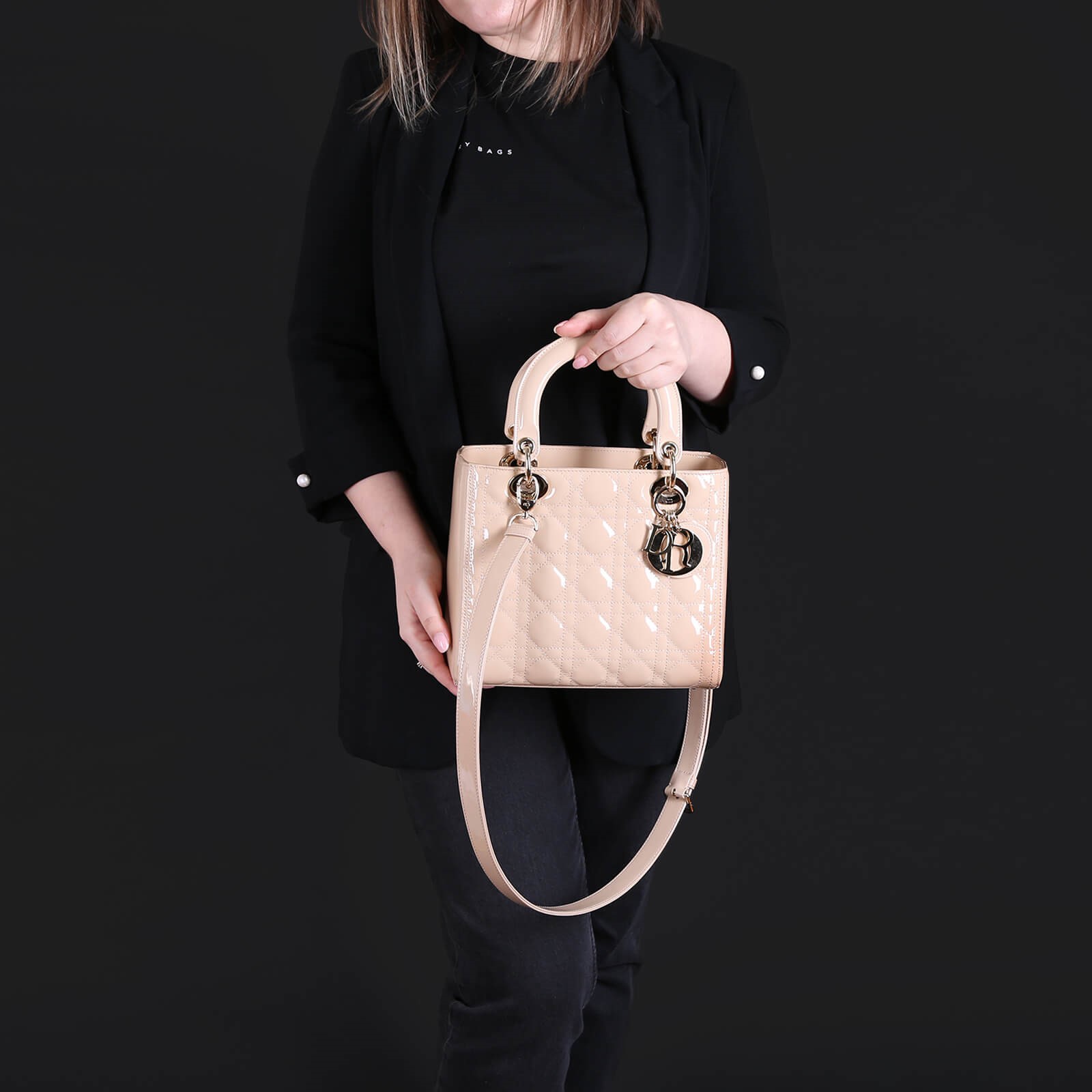 Dior Lady Dior Medium Cannage Patent Calfskin Beige www