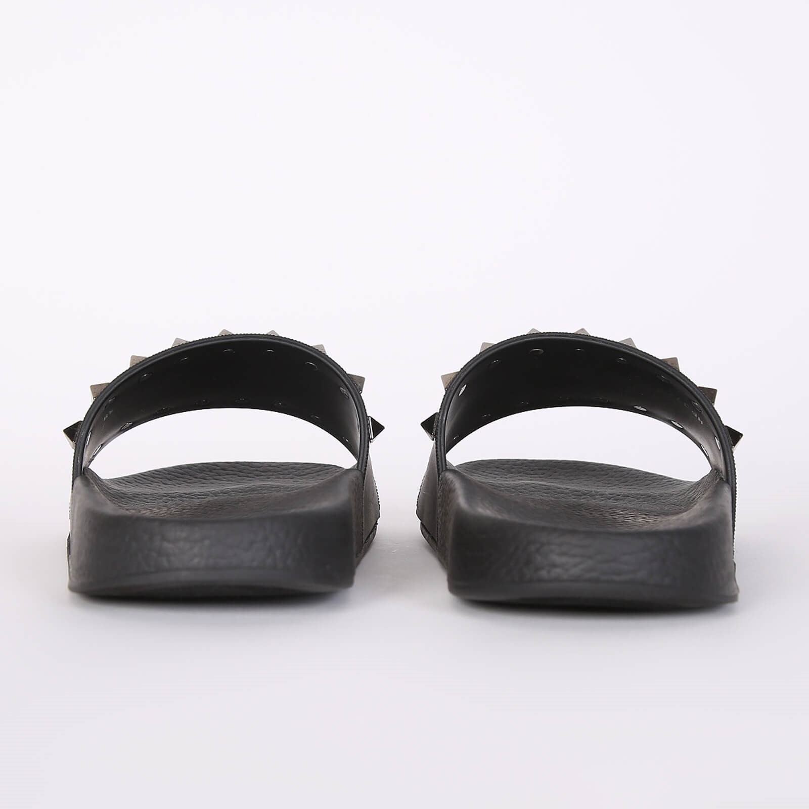 Rockstud rubber best sale sandals