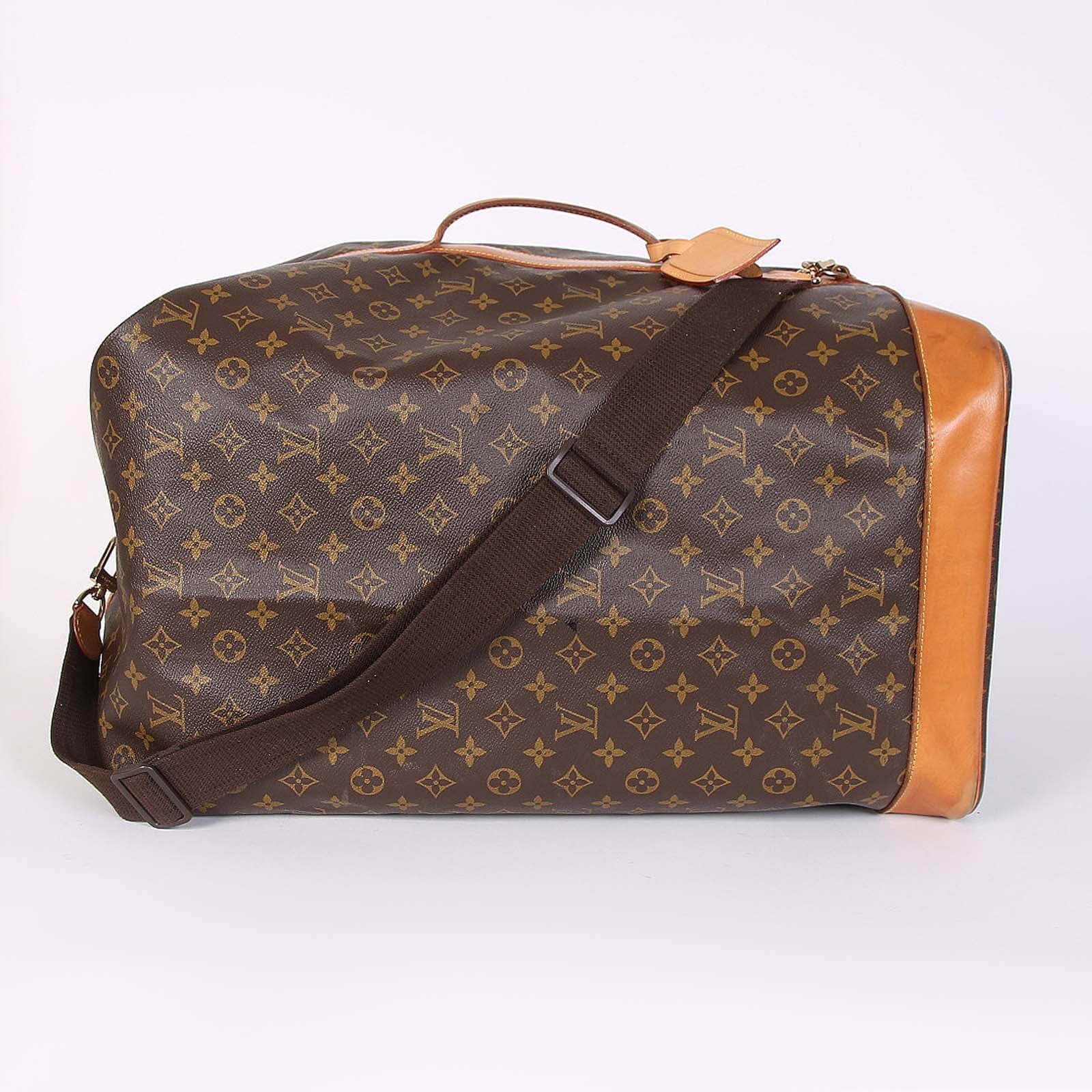Louis Vuitton Randonnee Monogram Canvas Duffle Bag www.luxurybags