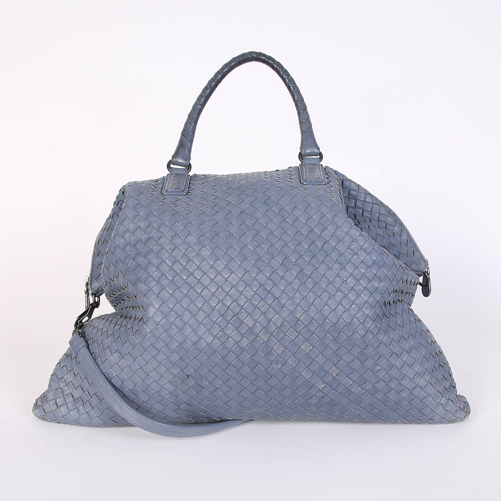 Bottega Veneta Intrecciato Nappa Maxi Convertible Bag Blue www.luxurybags