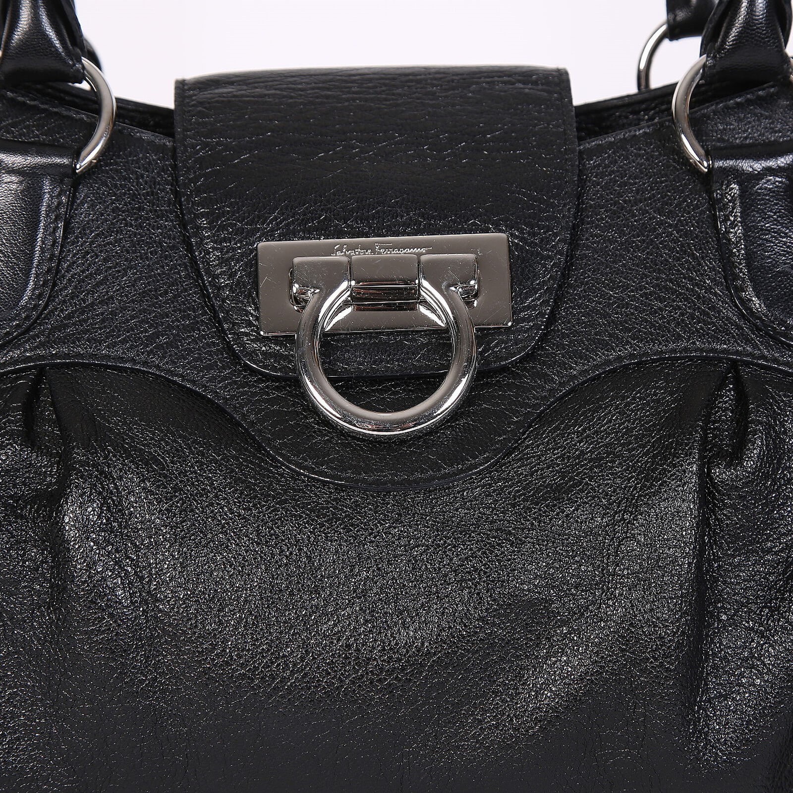 Salvatore ferragamo marisa bag online