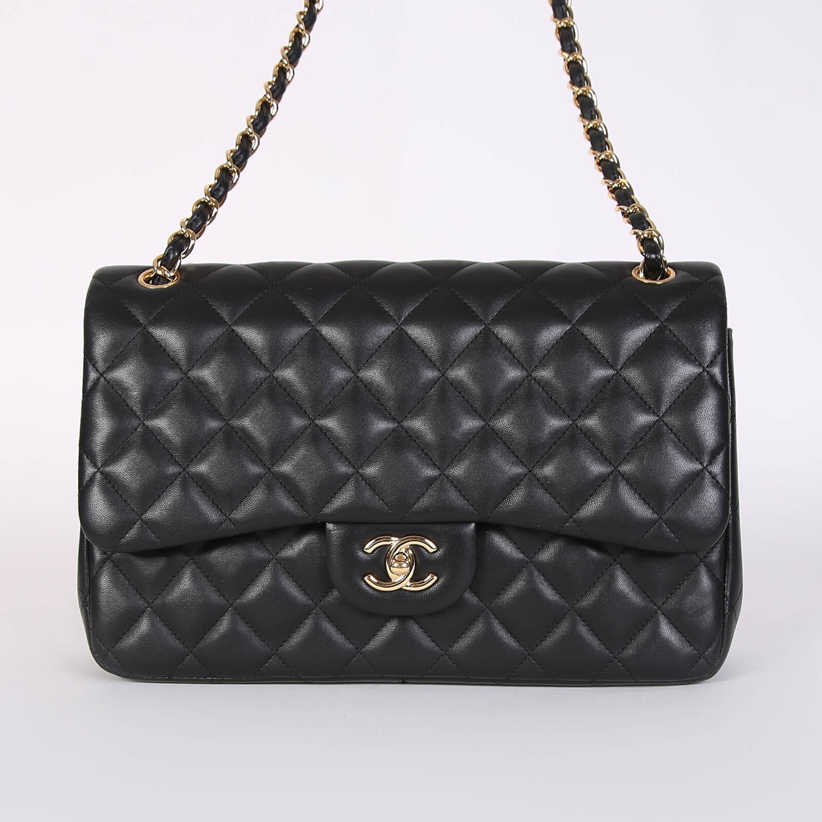 LOT:43  CHANEL - a Medium Classic Double Flap handbag.