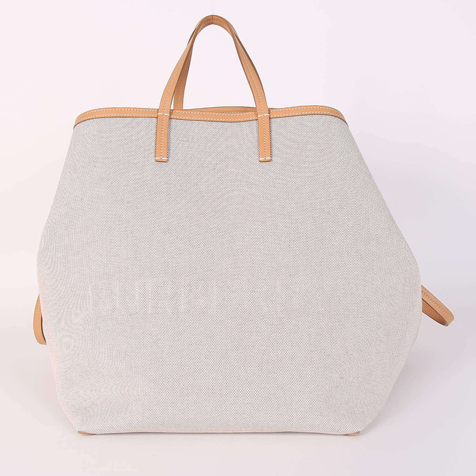 Burberry Embossed Logo Extra Large Beach Tote Bag Beige www.luxurybags