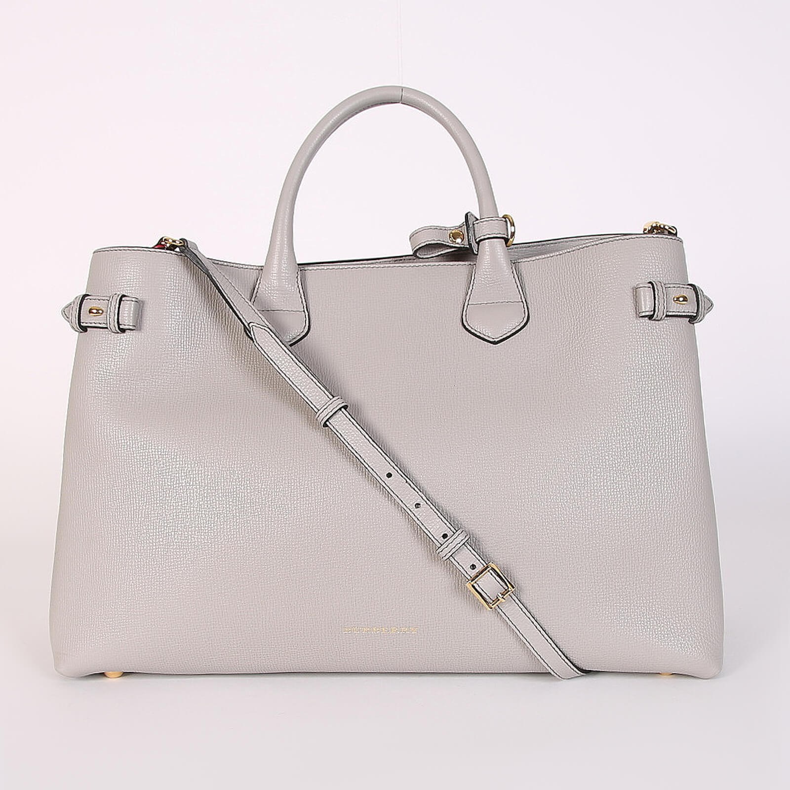 Large burberry hotsell banner bag