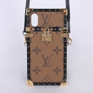 Louis Vuitton® 100ml Travel Case  Flacons de parfum, Collection de  parfums, Parfum