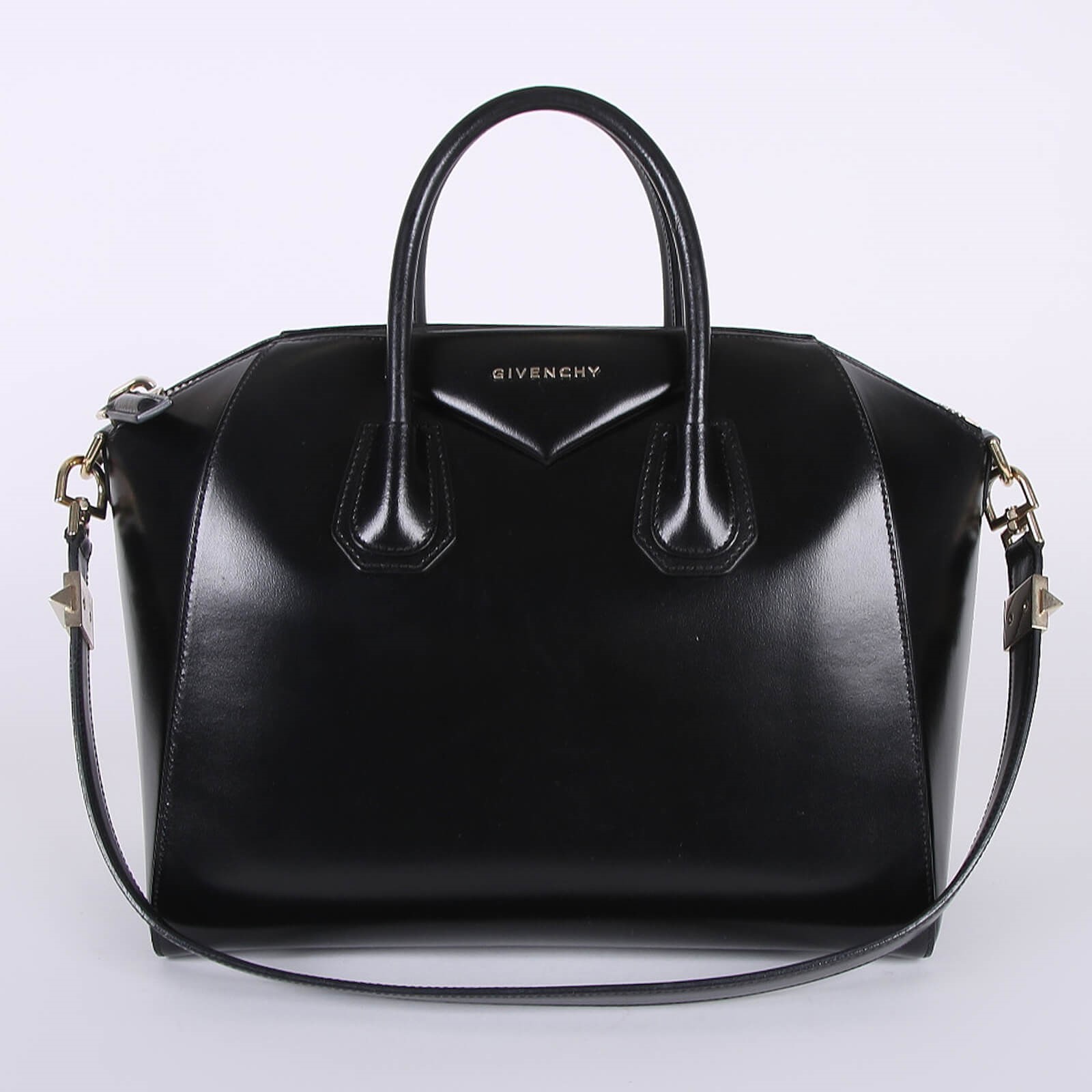 Givenchy antigona satchel deals
